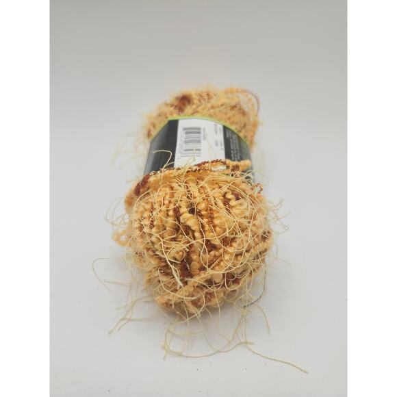 Sensations Tropez Yarn Peach Tropez Novelty Metallic Textured 50g 38 yds Skein - Picture 6 of 8